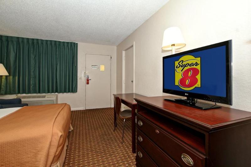 Super 8 By Wyndham Kissimmee/Maingate/Orlando Area Hotel Exterior photo
